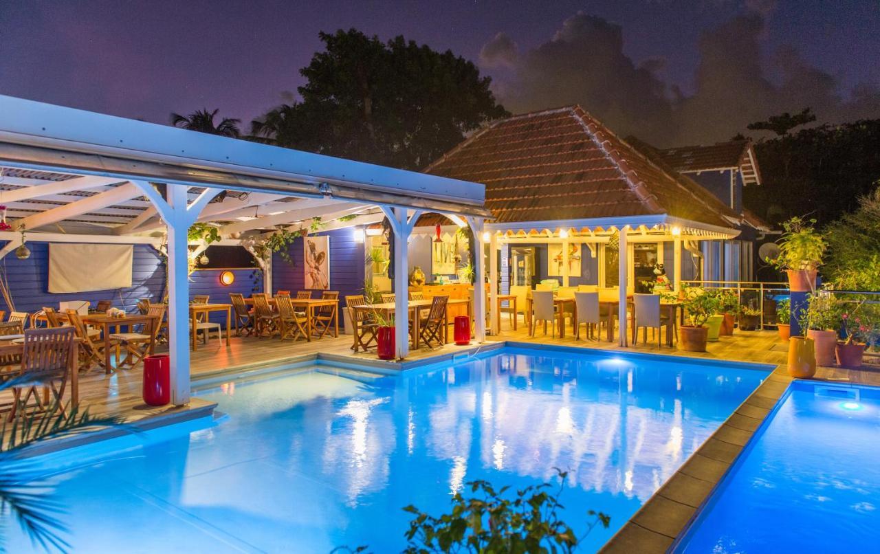 Hotel Fregate Bleue Le Francois Bagian luar foto