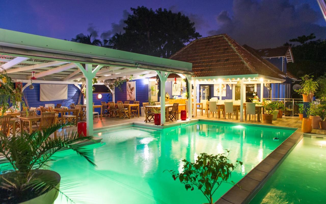 Hotel Fregate Bleue Le Francois Bagian luar foto