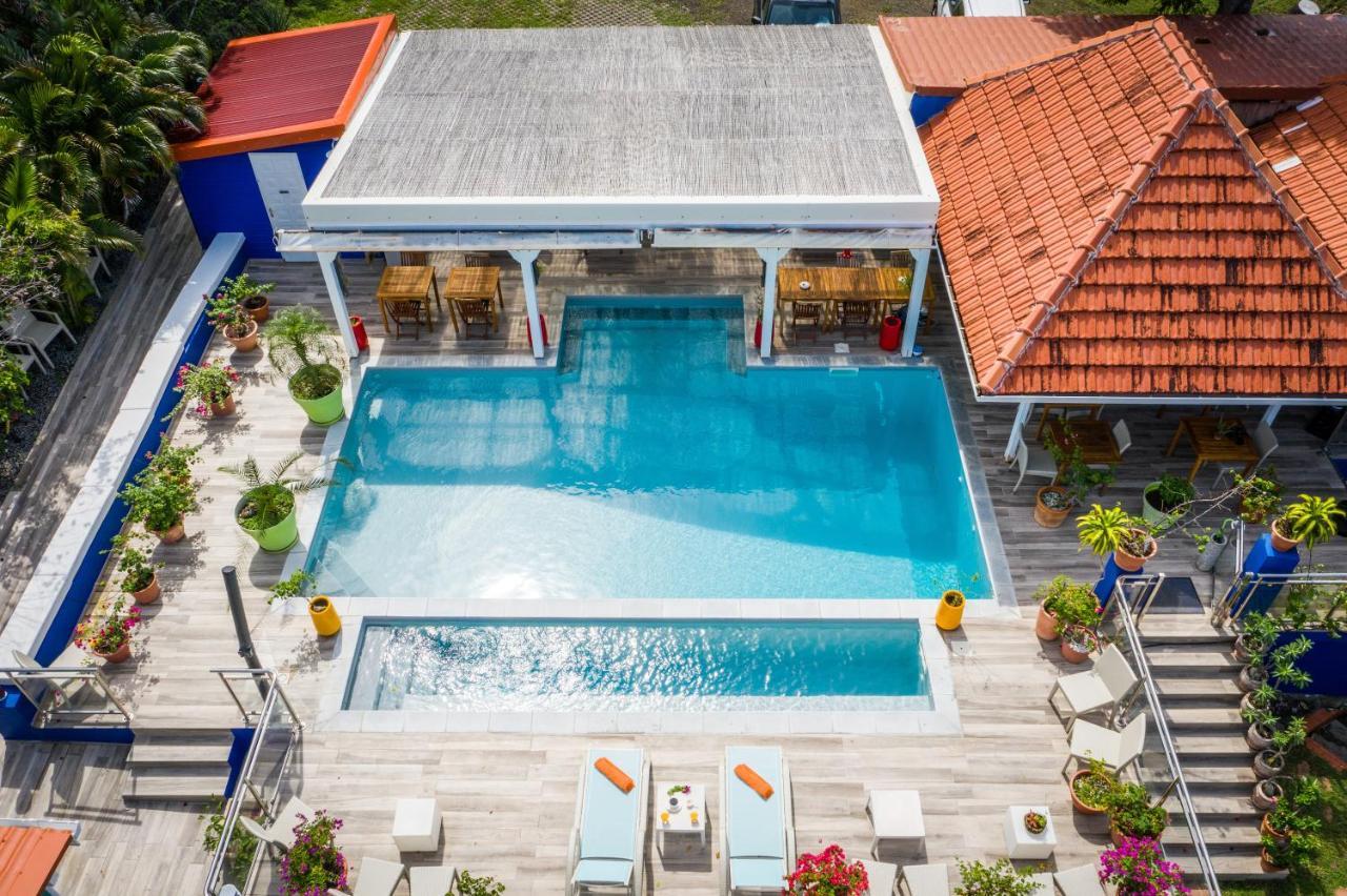 Hotel Fregate Bleue Le Francois Bagian luar foto