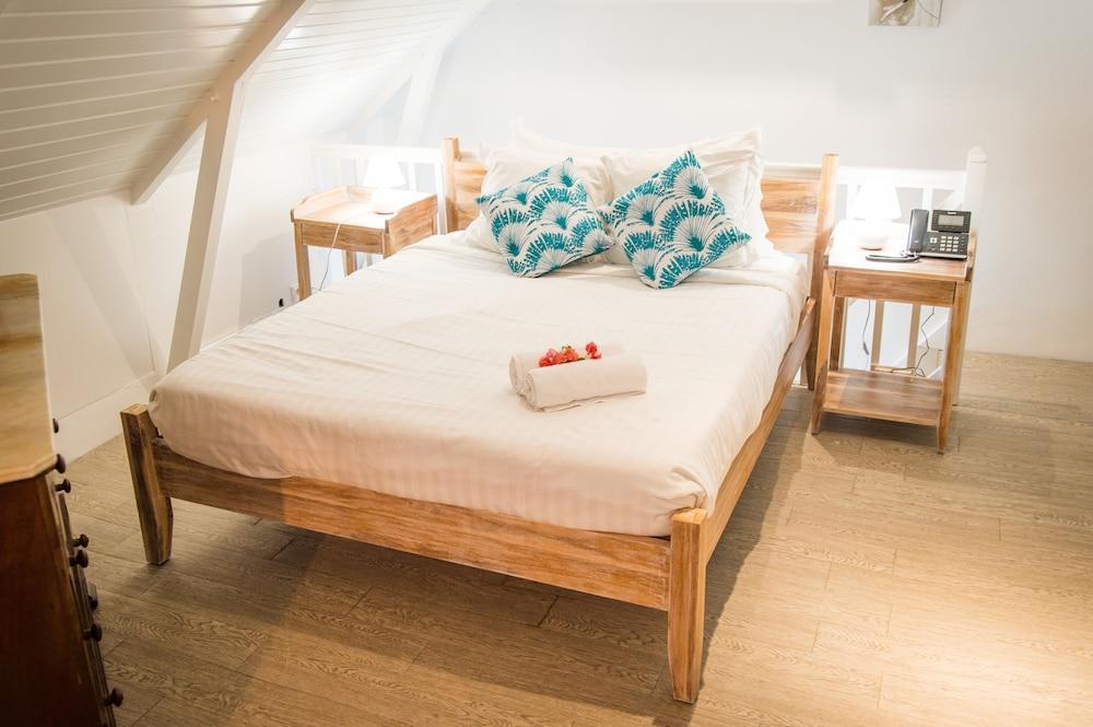 Hotel Fregate Bleue Le Francois Bagian luar foto