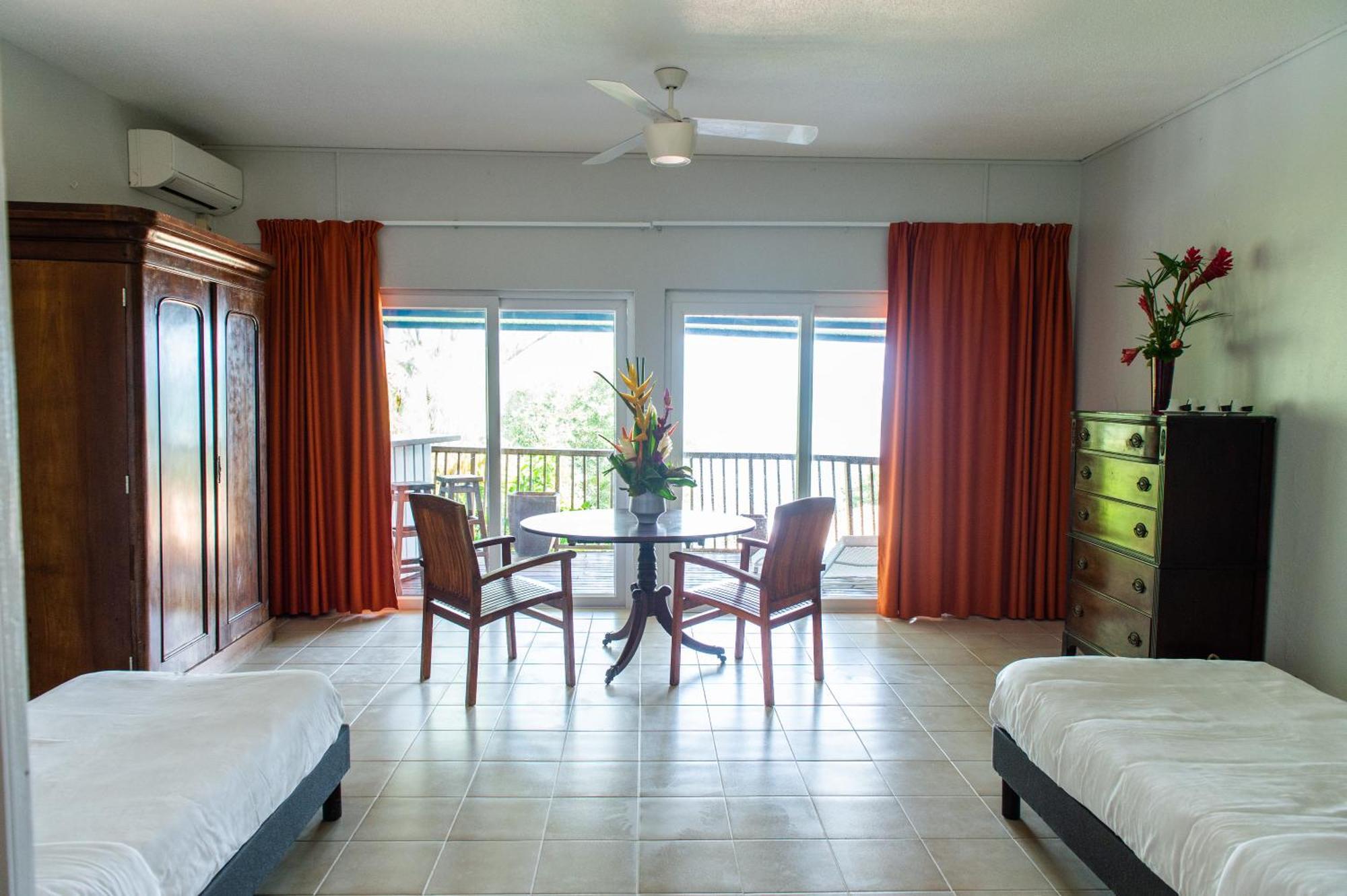 Hotel Fregate Bleue Le Francois Ruang foto